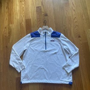 White and Blue Vineyard Vines Shepshirt